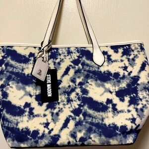 STEVE MADDEN TOTE NEW WITH TAGS AND WRESTLE BEAUTIFUL CLOUD PRINT